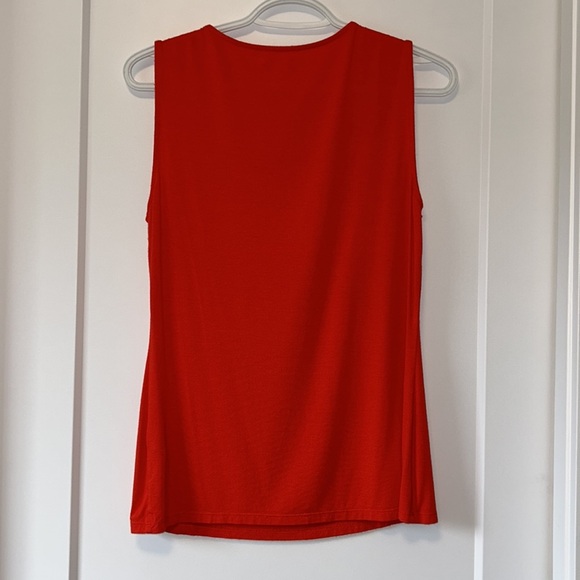 Red Sleeveless Top - Picture 2 of 2